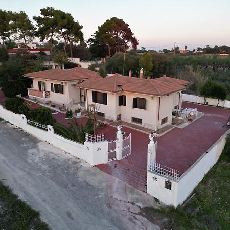 Villa Ada Leporano Exterior foto